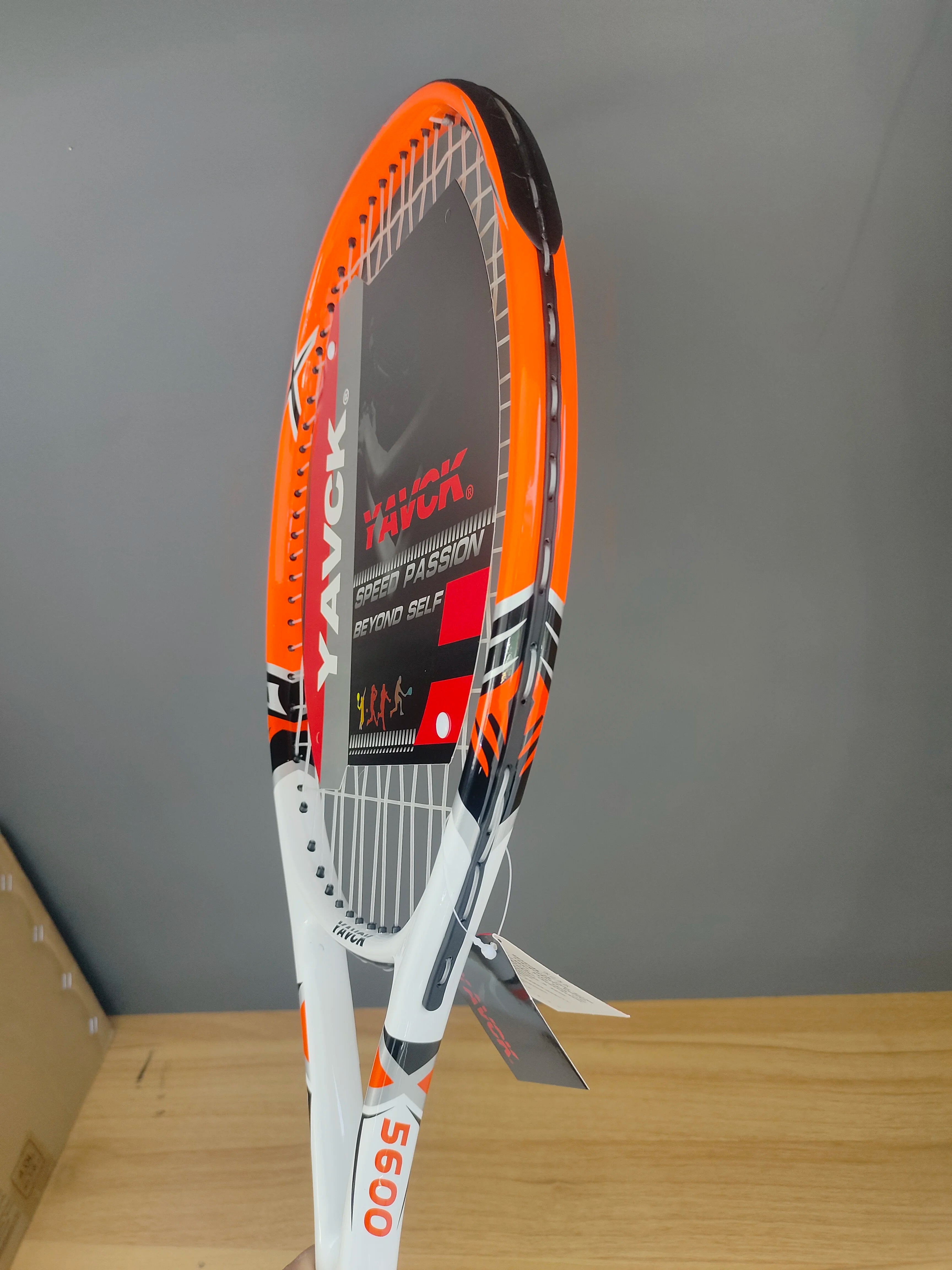 Integrated carbon composite tennis racket for men and women, beginner competitive training, online shooting