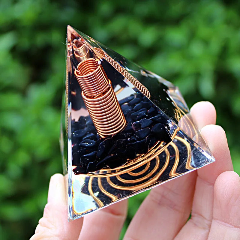 Orgone Pyramid Orgonite White Crystal Column Reiki Chakra Multiplier Energy Generator Meditation Tool Lucky Decoration